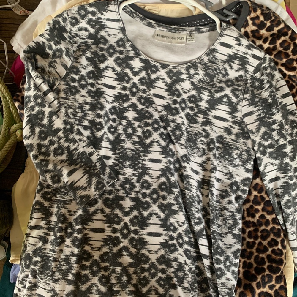 3/4 sleeve small
